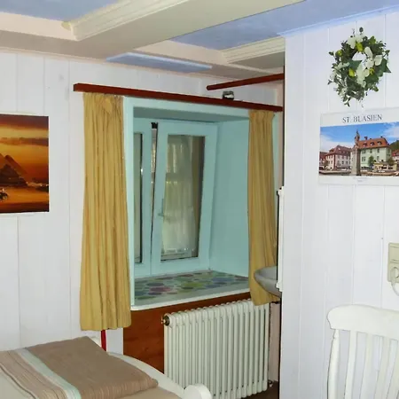 Wannenhof Romantik Apartament
